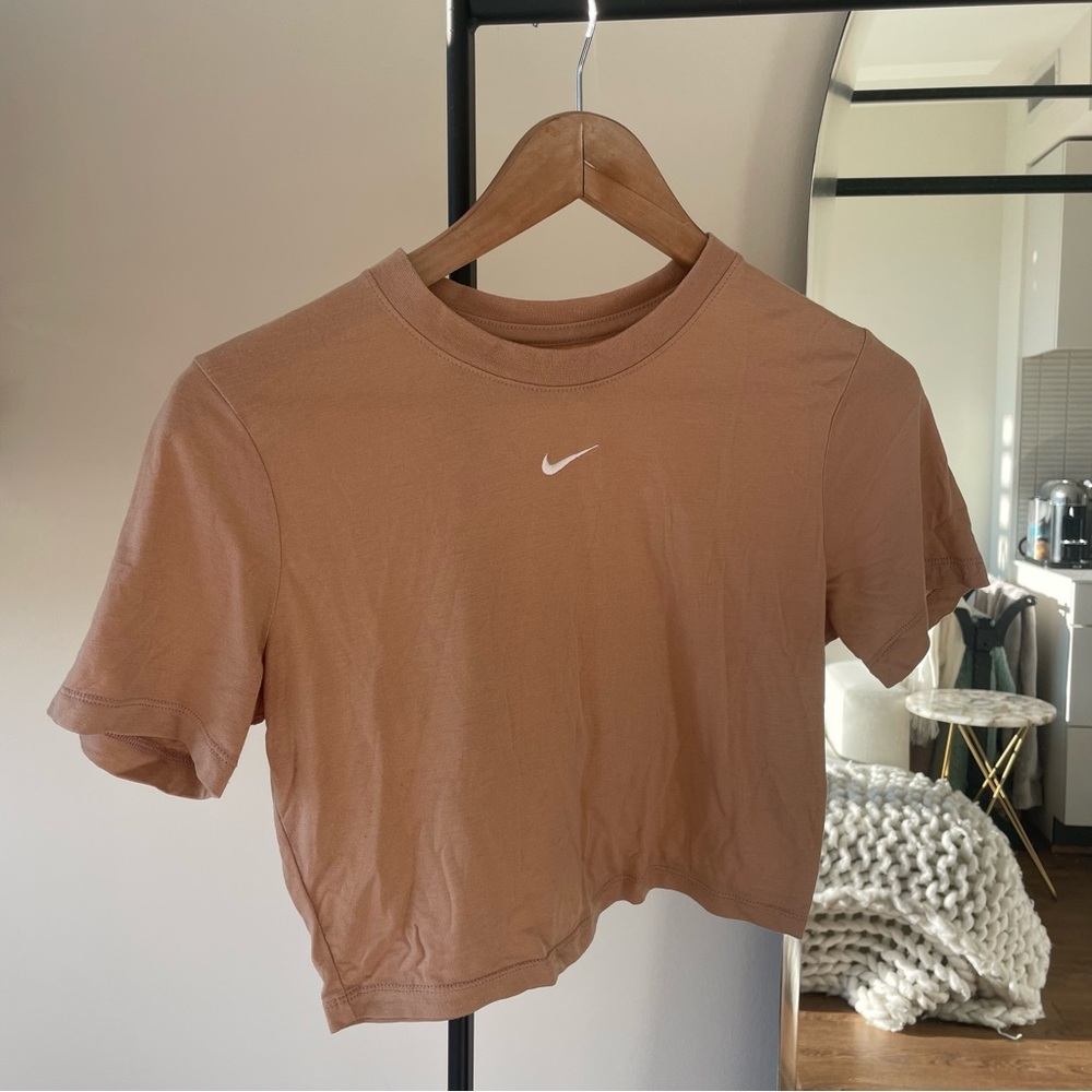 Nike Baby Tee Sz M